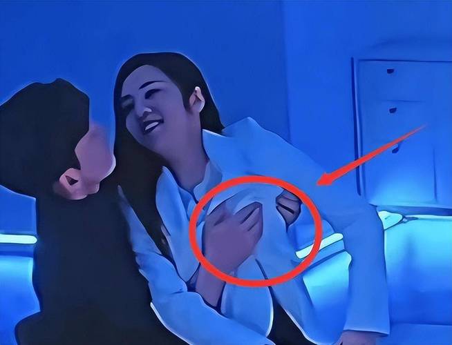 触碰美女引发的纠纷，该如何处理？