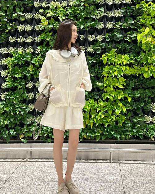 韩国服装模特私下穿搭怎样？揭秘明星同款