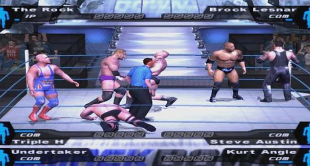 探索WWE12：不一样的摔跤游戏体验