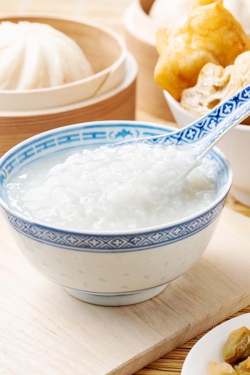 为什么落地必吃白粥馒头？航天员第一餐大揭秘