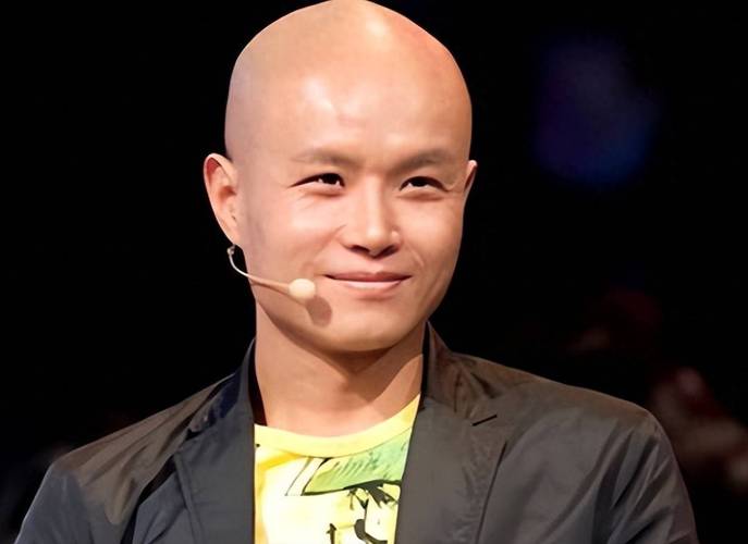 老爹的非诚勿扰片尾曲谁唱的？歌手身份揭秘原来是他！