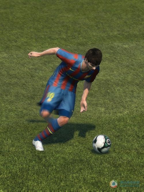 pes2011一球成名位置选哪个强(推荐这几个角色易操作)