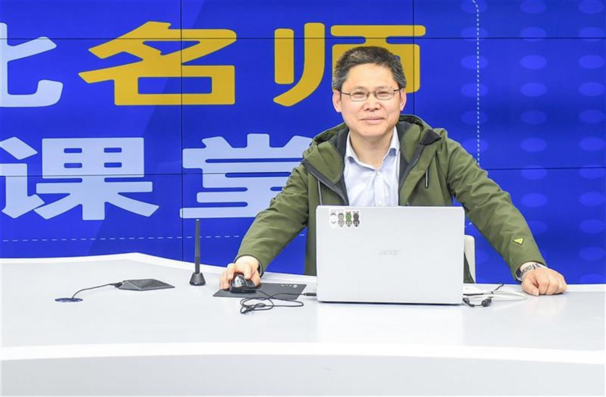 名师云课堂收费贵吗？看这份省钱报名指南！