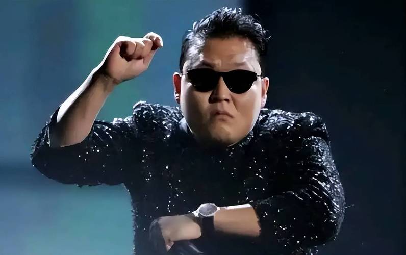 假鸟叔为什么突然爆火？他抓住了模仿的精髓点迅速走红！