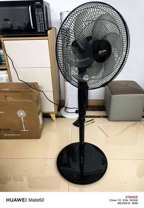 电风扇正面强风背面弱风 日常观察背后的科学原理