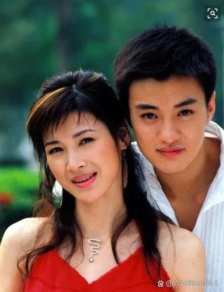 绯闻小娃男女主角是谁？详细介绍这对超人气CP的甜蜜日常！