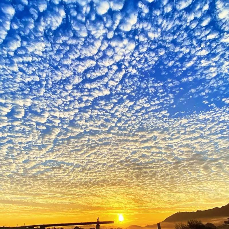 天空软代表什么寓意？原来它象征着那些简单美好的事物！