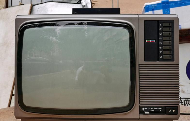老式小电视现在还能用吗？教你用3个步骤连接高清设备！