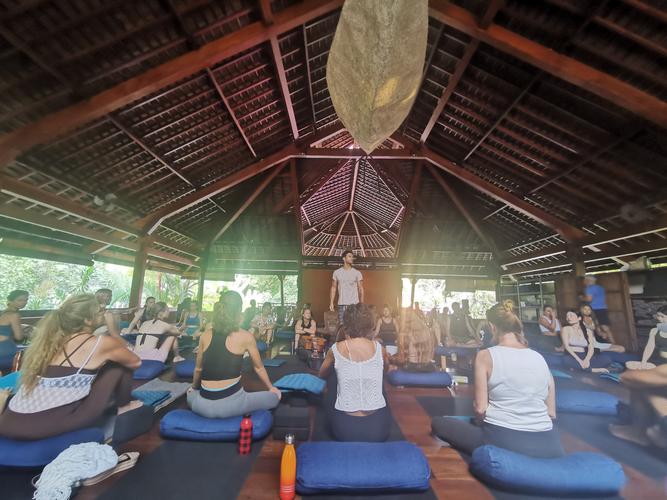 巴内斯生活体验怎么样?当地人告诉你真实感受和建议