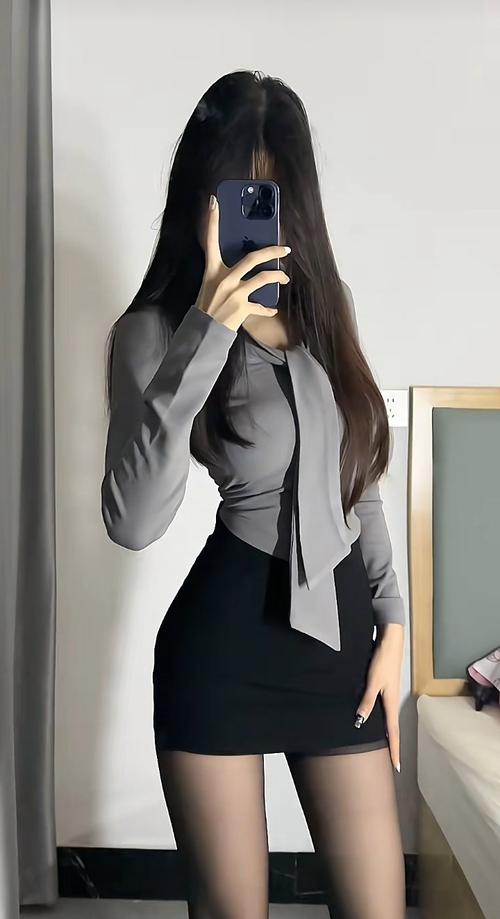 有人喜欢细的腰有人喜欢长的腿(3招练出理想身材轻松搞定)