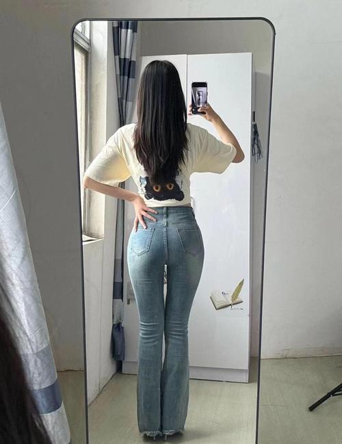 有人喜欢细的腰有人喜欢长的腿(3招练出理想身材轻松搞定)