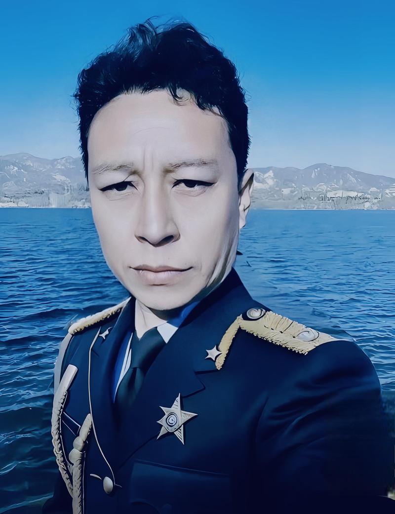 闻会军为什么能在短时间爆火？这才是他走红背后的秘密！