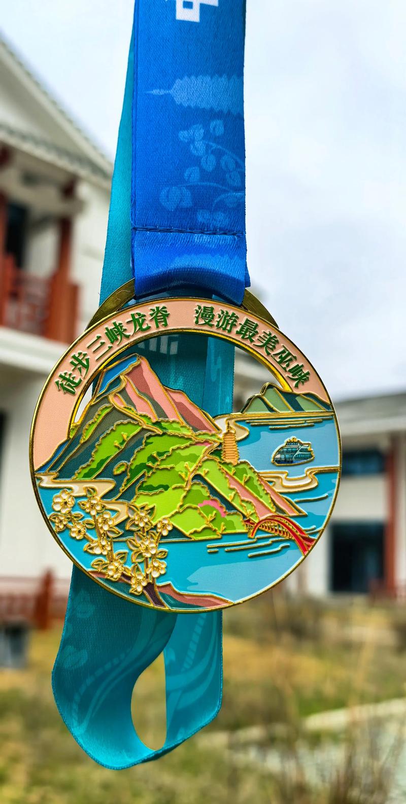 龙脊奖章换什么最好？最强兑换物品推荐与分析！