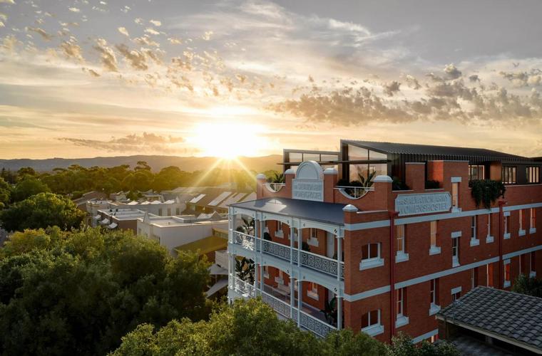 阿德莱德旅馆更新地址的深度分析与未来展望