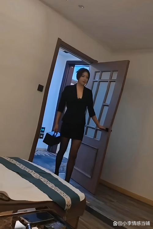 隔壁的女主播杨过：绅士游戏中的角色塑造与互动性分析